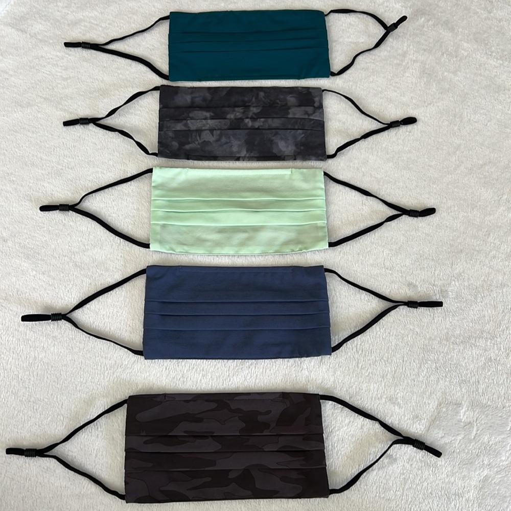 Athleta Everyday Masks Pack of Five